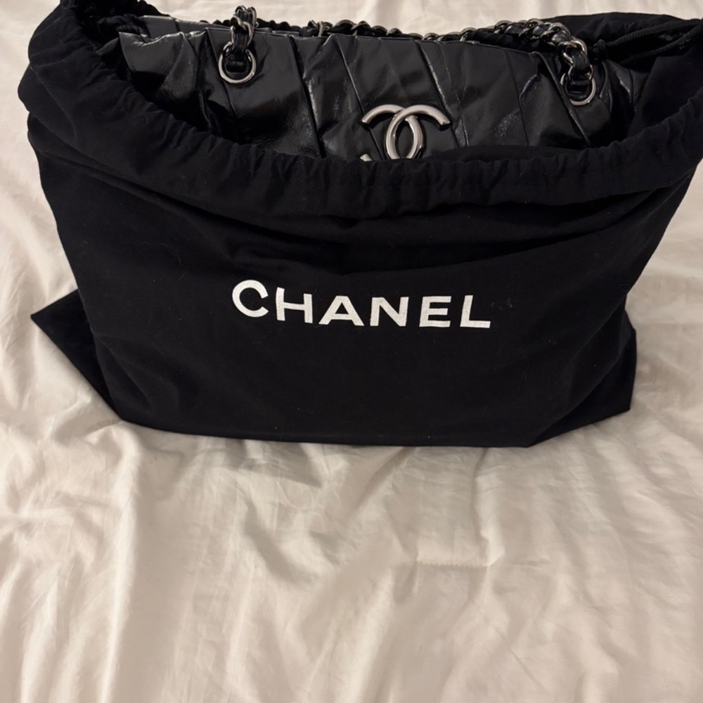Chanel CC Glazed Twisted Tote/ Shoulder Bag - Picture 4 of 13